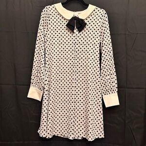 **Miss Patina B/W DRESS Classy AF and so very unique. size M
